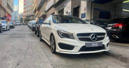 Mercedes Benz CLA Shooting Brake 200 AMG Line