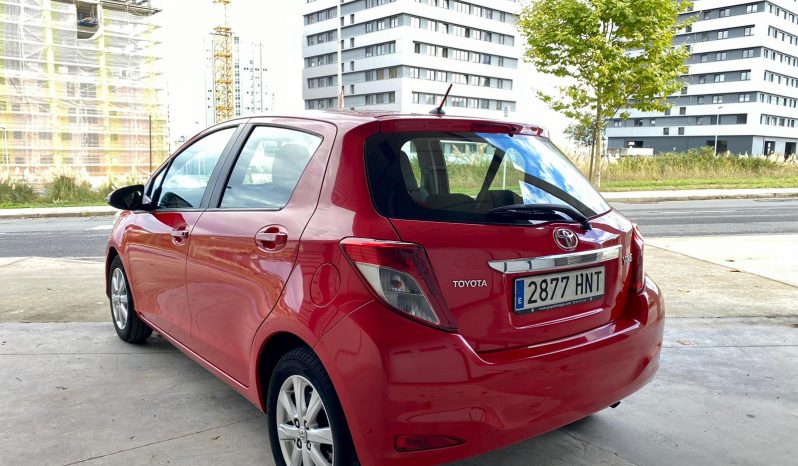 Toyota Yaris full