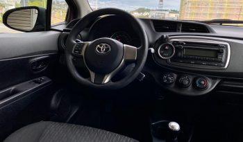 Toyota Yaris full