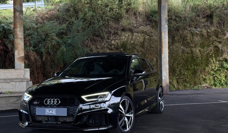 Audi RS3 2.5  TFSI Sportback quattro  Black Edición full