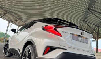 TOYOTA CHR SPORT GR HYBRID 184 CV full