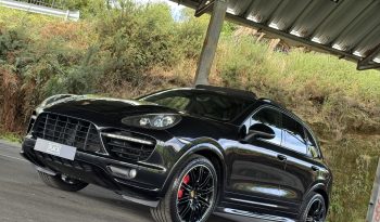 Porsche Cayenne Turbo  S V8 540Cv full