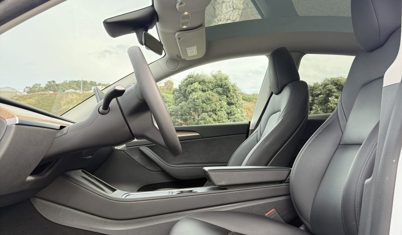 TESLA Model Y Gran Autonomia 4WD full