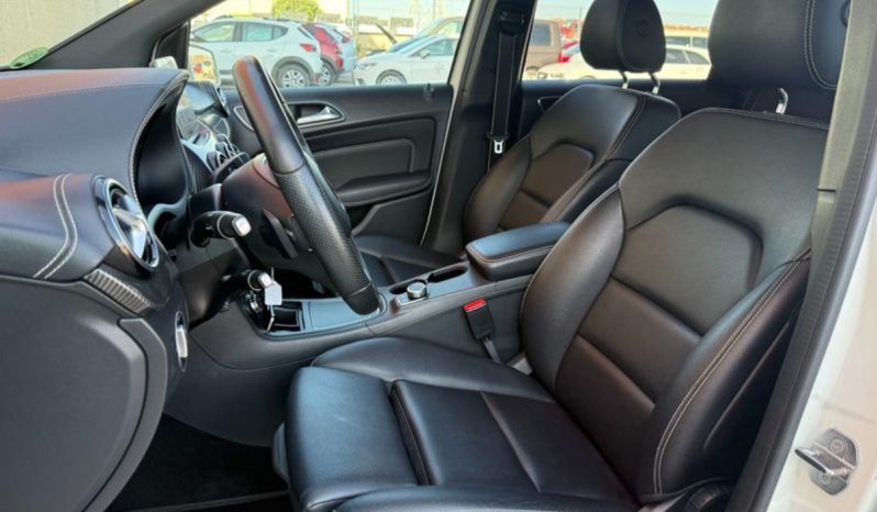 MERCEDES B200 AMG LINE full