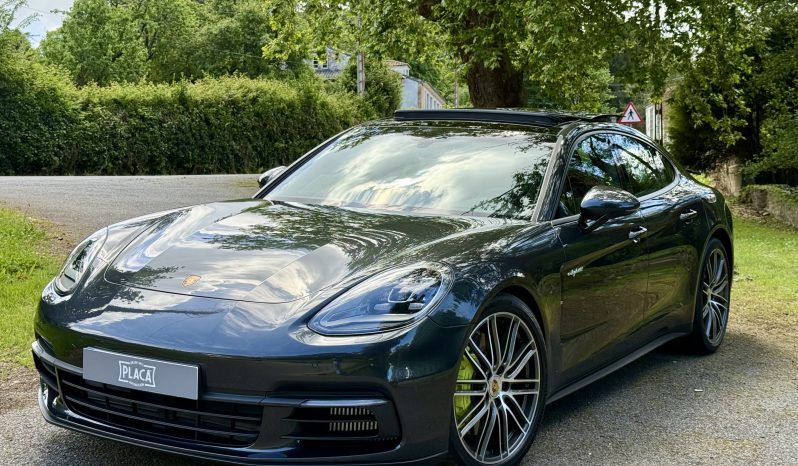 Porche Panamera 4 E-Hybrid full
