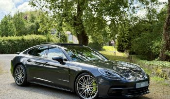 Porche Panamera 4 E-Hybrid full