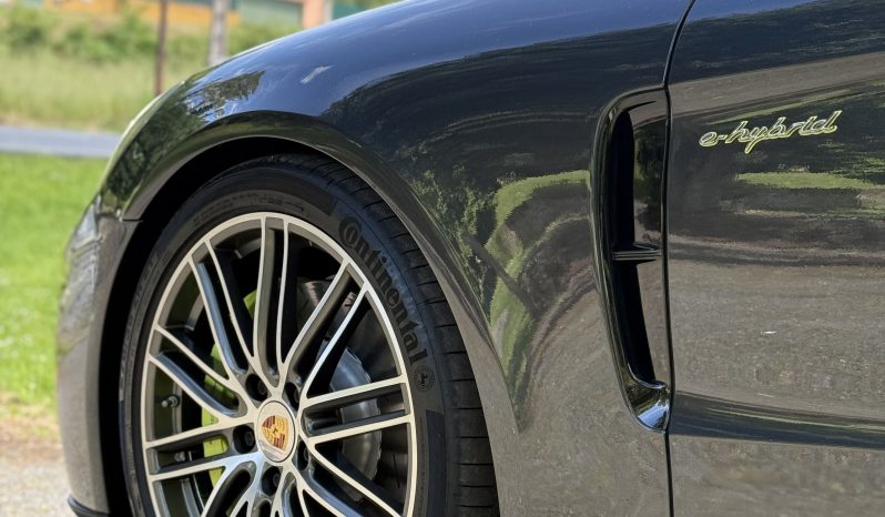 Porche Panamera 4 E-Hybrid full