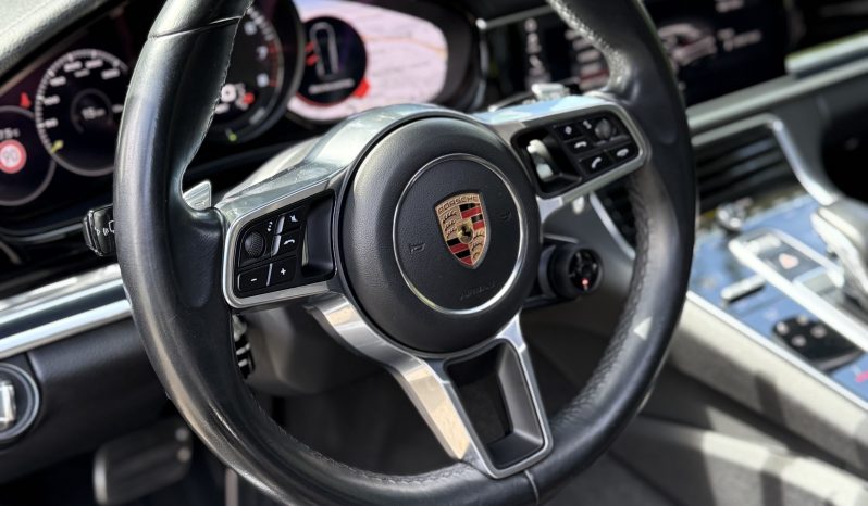 Porche Panamera 4 E-Hybrid full