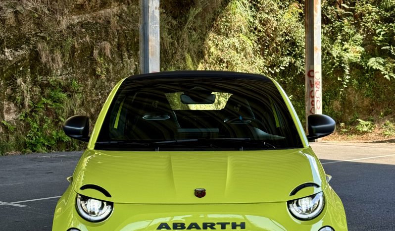 ABARTH 500e Cabrio 2024 – Turismo / Scorpionissima full