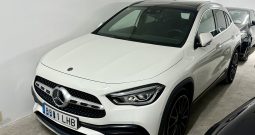 Mercedes-Benz GLA 200 AMG Line