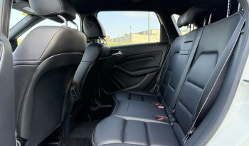 MERCEDES B200 AMG LINE full