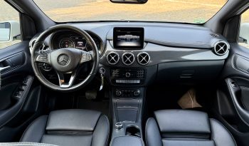 MERCEDES B200 AMG LINE full