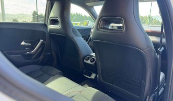 MERCEDES-BENZ A200 AMG LINE full
