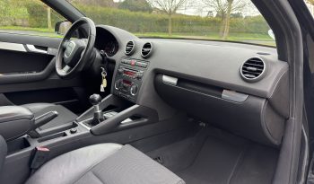 Audi A3 Sporback 1.9 Tdi full